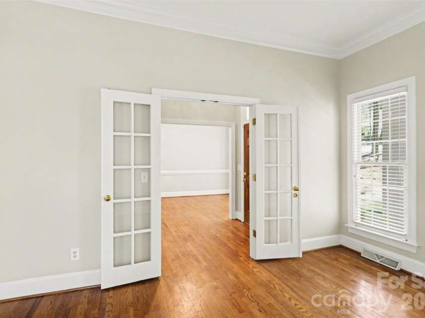 120 Wildiris Drive, Mooresville, NC 28117.  MLS# CAR4366564, YatesRealty ID 23161. 