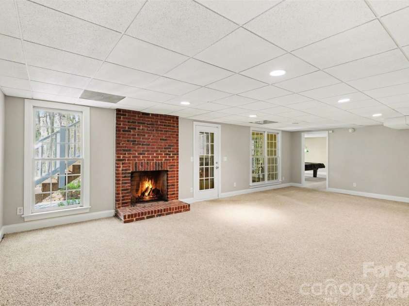 120 Wildiris Drive, Mooresville, NC 28117.  MLS# CAR4366564, YatesRealty ID 23161. 