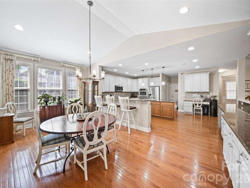 14825 Capricorn Lane, Charlotte, NC 28277.  MLS# CAR4381245, YatesRealty ID 23164. 