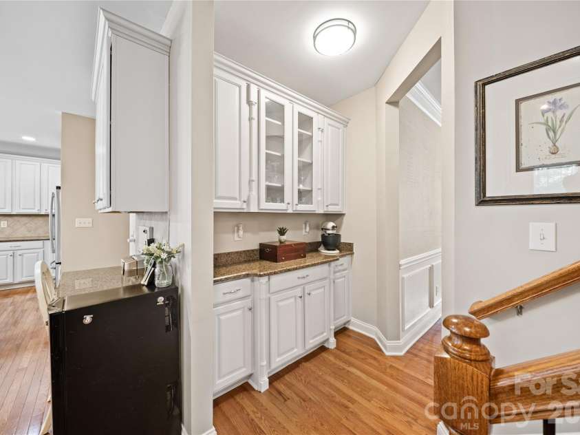 14825 Capricorn Lane, Charlotte, NC 28277.  MLS# CAR4381245, YatesRealty ID 23164. 