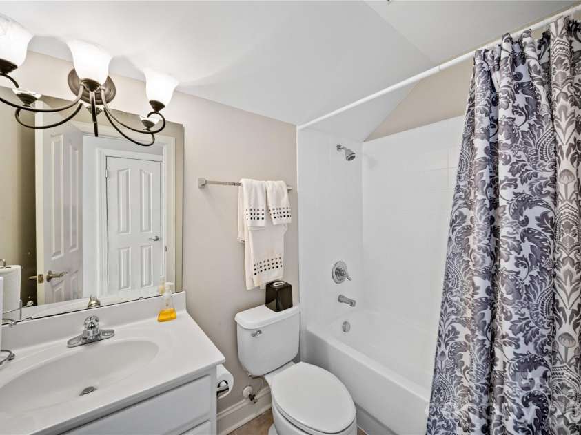 14825 Capricorn Lane, Charlotte, NC 28277.  MLS# CAR4381245, YatesRealty ID 23164. 