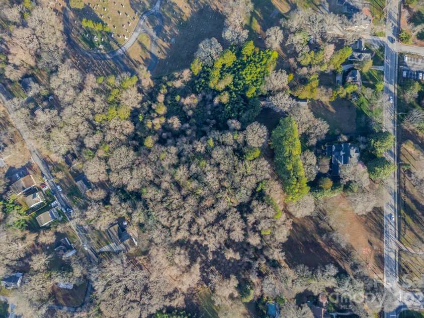 529 Winding Way Way, Belmont, NC 28012.  MLS# CAR4276012, YatesRealty ID 23164. 