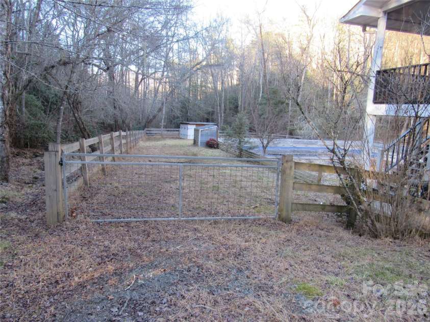 360 River Cove Lane, Hayesville, NC 28904.  MLS# CAR4383418, YatesRealty ID 23166. Left side access to pool from driveway #2