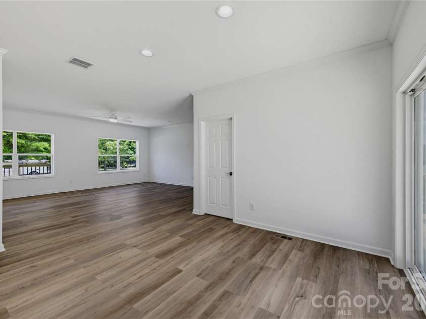 109 Sarah Avenue, Newton, NC 28658.  MLS# CAR4383334, YatesRealty ID 23167. 