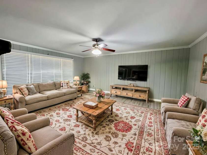 1937 Hickory Drive, Lancaster, SC 29720.  MLS# CAR4230853, YatesRealty ID 23168. 