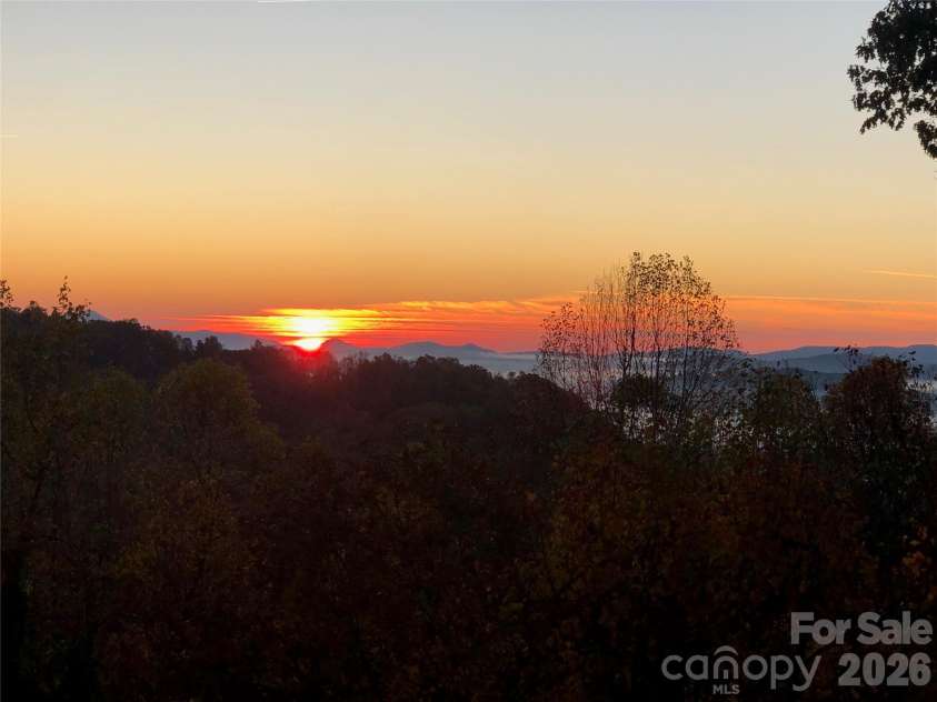 105 Spring Path, Hendersonville, NC 28739.  MLS# CAR4256171, YatesRealty ID 2317. Clear Skies above!