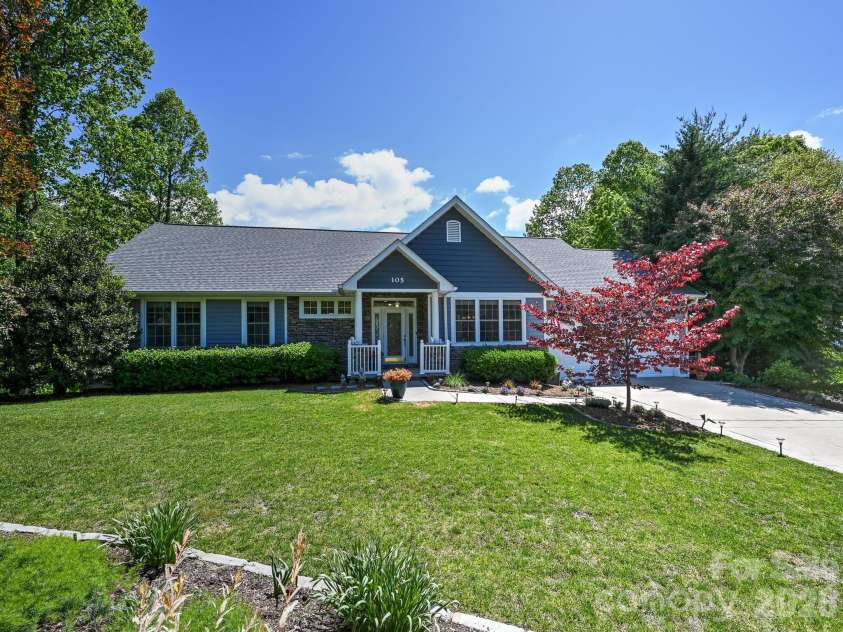 105 Spring Path, Hendersonville, NC 28739.  MLS# CAR4256171, YatesRealty ID 2317. Level Front Entry