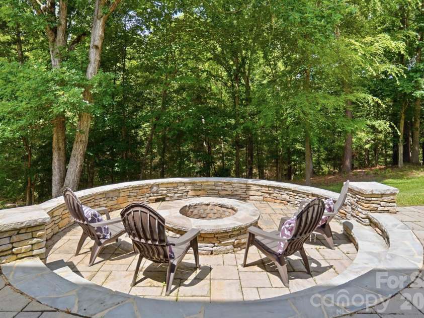 4844 Milford Way, Fort Mill, SC 29708.  MLS# CAR4378360, YatesRealty ID 23170. 