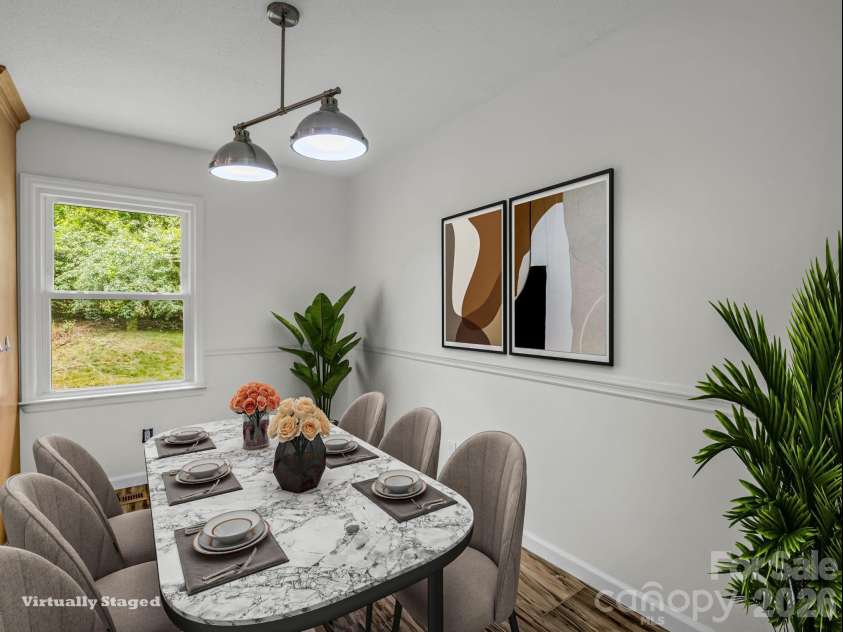 11 Deer Run Drive, Asheville, NC 28803.  MLS# CAR4377673, YatesRealty ID 23171. 