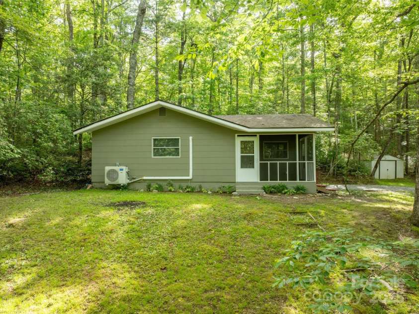 413 Rainbow Lake Drive, Brevard, NC 28712.  MLS# CAR4266354, YatesRealty ID 23172. 