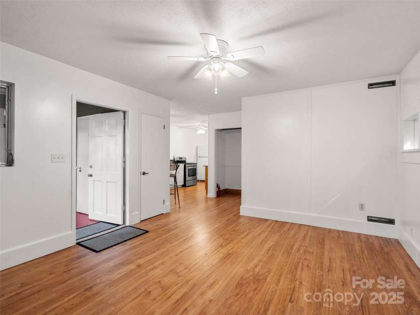 413 Rainbow Lake Drive, Brevard, NC 28712.  MLS# CAR4266354, YatesRealty ID 23172. 