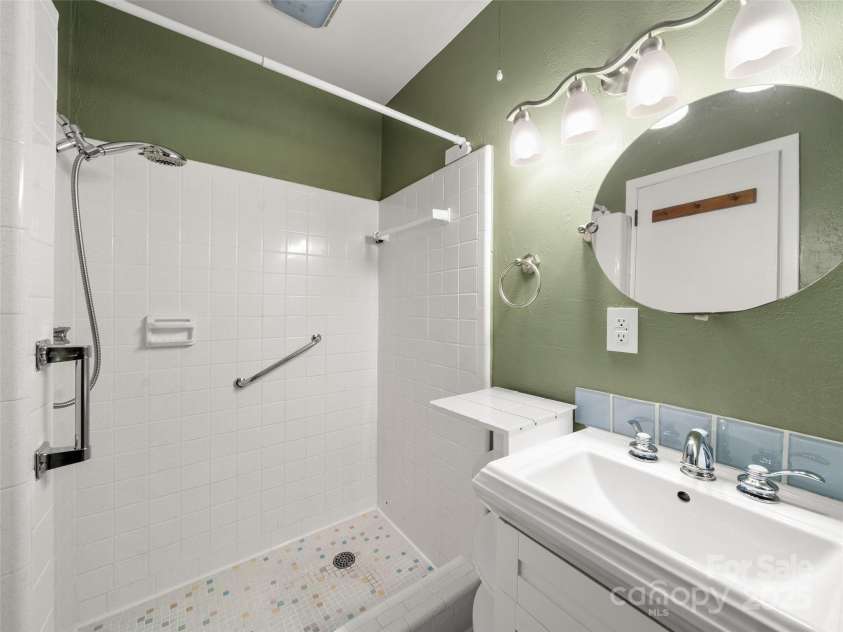 413 Rainbow Lake Drive, Brevard, NC 28712.  MLS# CAR4266354, YatesRealty ID 23172. 