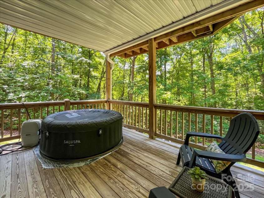 455 Lookout Drive, Pisgah Forest, NC 28768.  MLS# CAR4269478, YatesRealty ID 23174. 