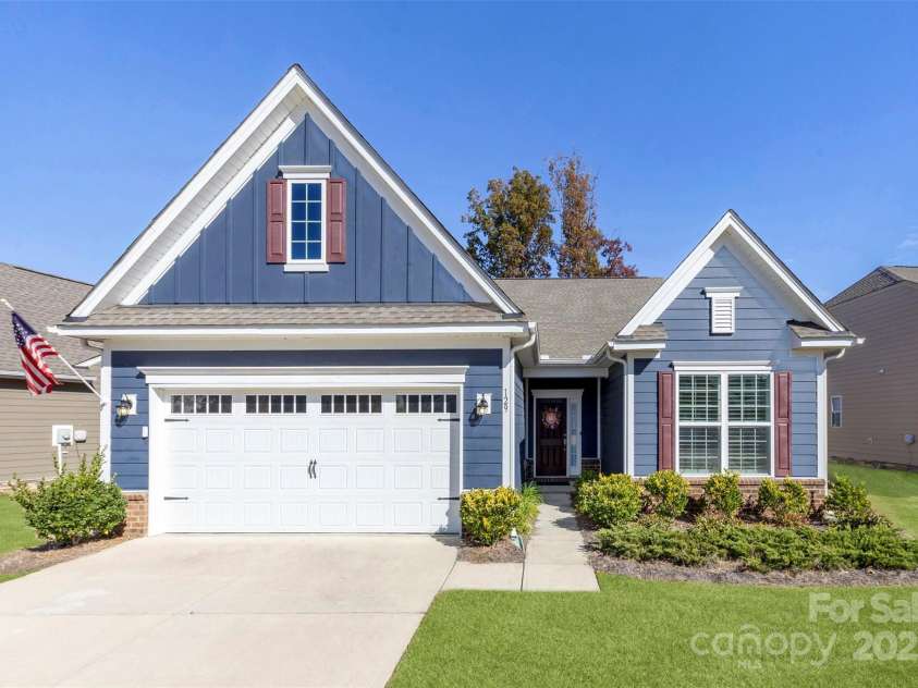 129 Picasso Trail, Mount Holly, NC 28120.  MLS# CAR4321149, YatesRealty ID 23175. 