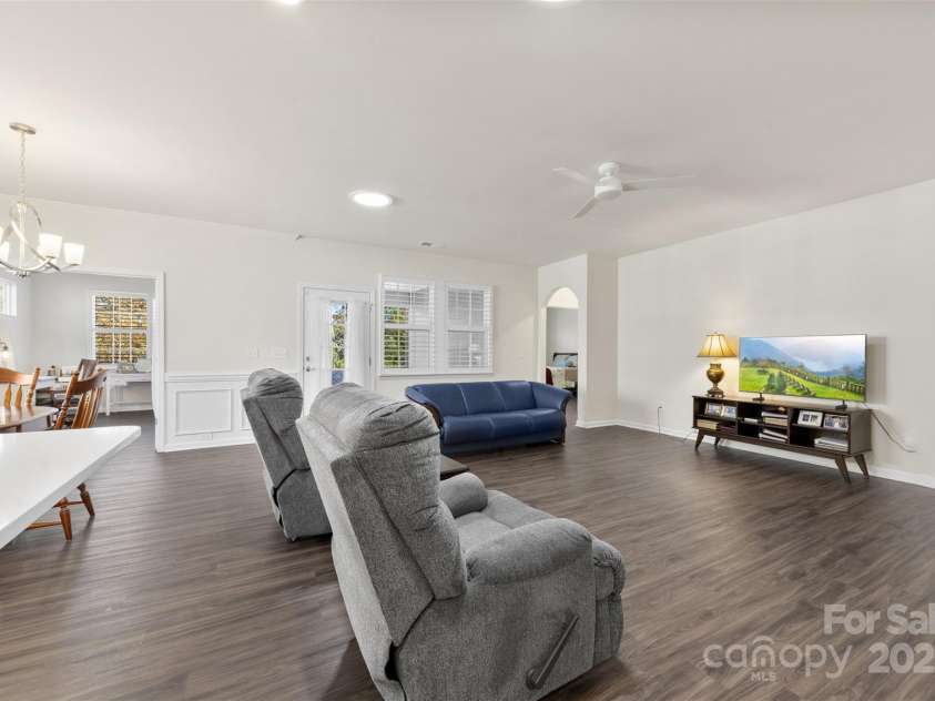 129 Picasso Trail, Mount Holly, NC 28120.  MLS# CAR4321149, YatesRealty ID 23175. 