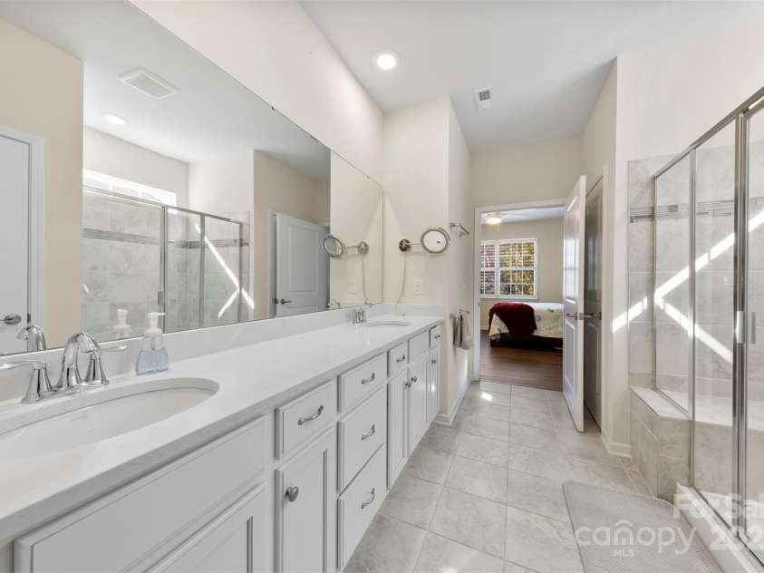 129 Picasso Trail, Mount Holly, NC 28120.  MLS# CAR4321149, YatesRealty ID 23175. 