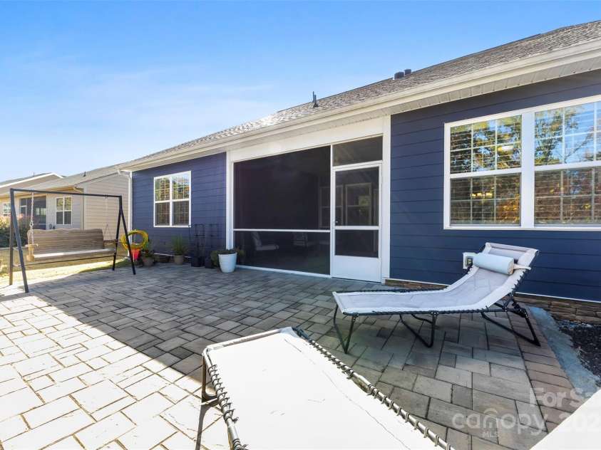 129 Picasso Trail, Mount Holly, NC 28120.  MLS# CAR4321149, YatesRealty ID 23175. 