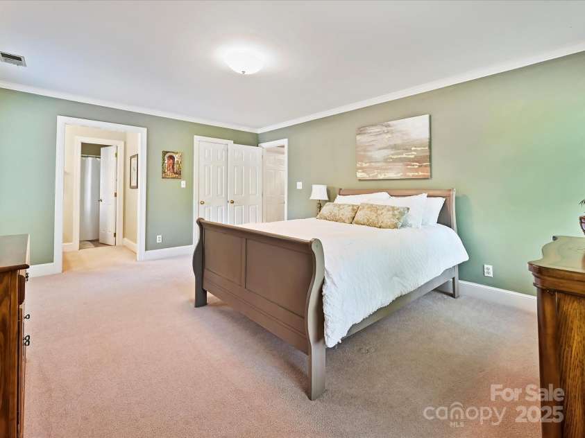 2313 Beechwood Drive, Waxhaw, NC 28173.  MLS# CAR4243300, YatesRealty ID 23175. 