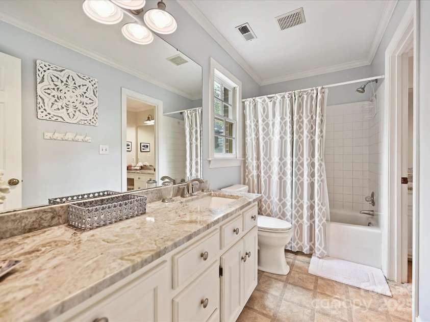 2313 Beechwood Drive, Waxhaw, NC 28173.  MLS# CAR4243300, YatesRealty ID 23175. 