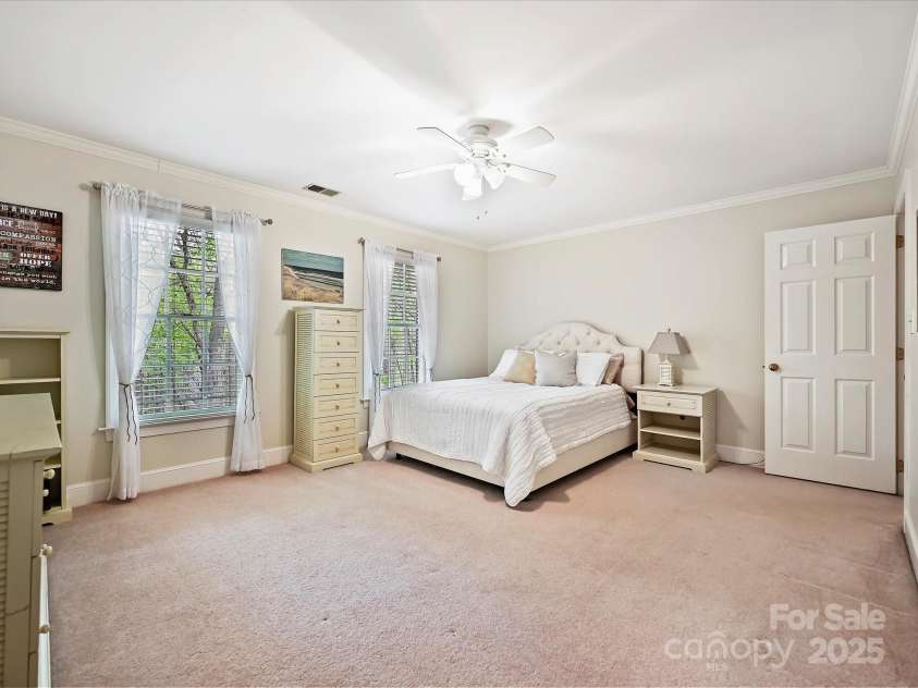 2313 Beechwood Drive, Waxhaw, NC 28173.  MLS# CAR4243300, YatesRealty ID 23175. 