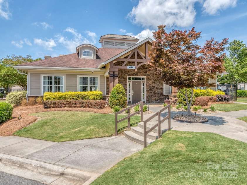 739 Elders Story Road, Fort Mill, SC 29708.  MLS# CAR4271442, YatesRealty ID 23178. Communiy clubhouse
