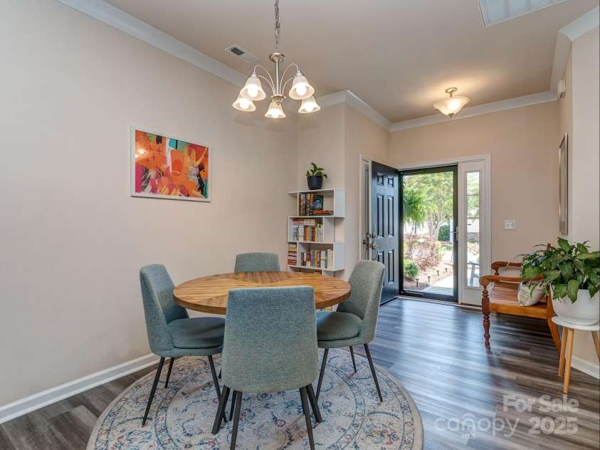 739 Elders Story Road, Fort Mill, SC 29708.  MLS# CAR4271442, YatesRealty ID 23178. Dining area
