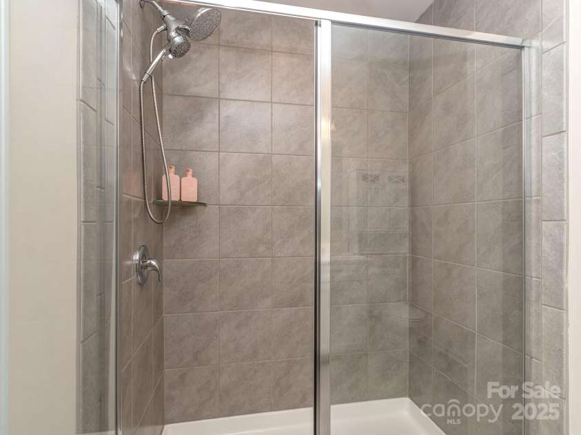 739 Elders Story Road, Fort Mill, SC 29708.  MLS# CAR4271442, YatesRealty ID 23178. Primary bath
