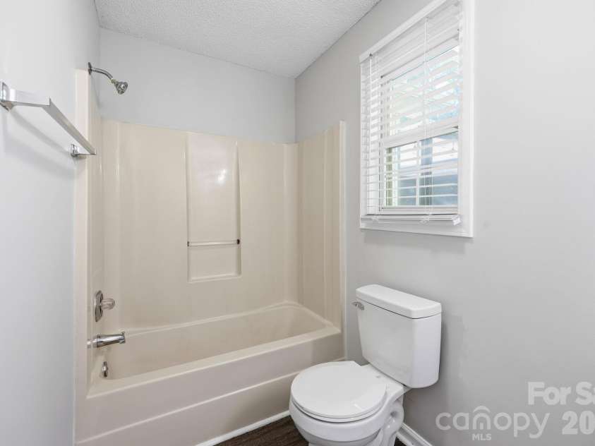 904 Hoke Street, Kannapolis, NC 28081.  MLS# CAR4376126, YatesRealty ID 23178. 