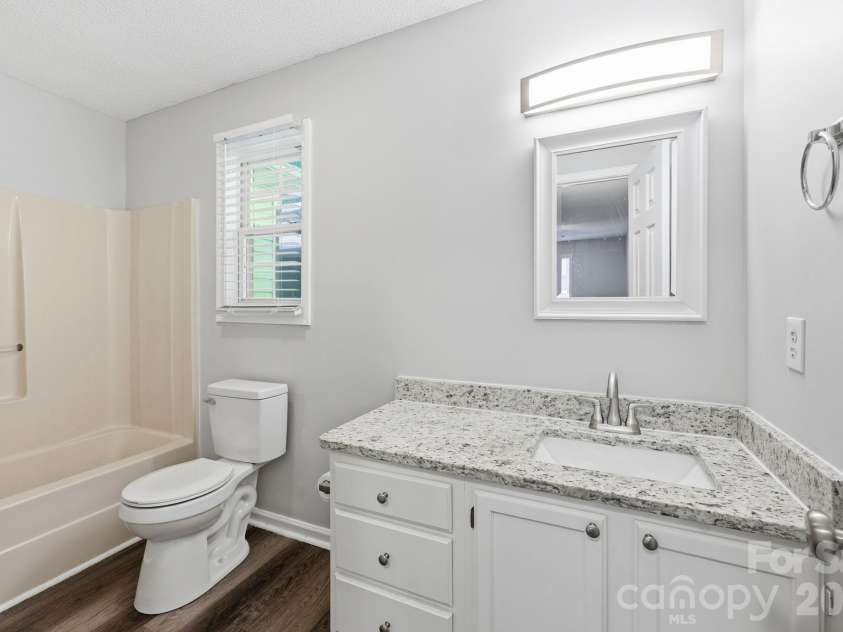904 Hoke Street, Kannapolis, NC 28081.  MLS# CAR4376126, YatesRealty ID 23178. 