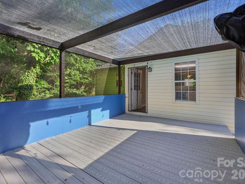 904 Hoke Street, Kannapolis, NC 28081.  MLS# CAR4376126, YatesRealty ID 23178. 
