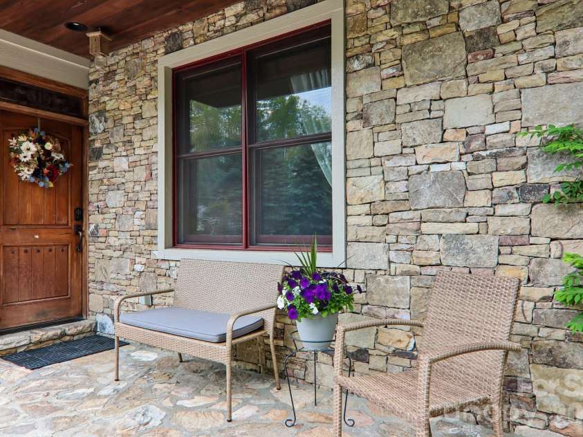 519 Susanna Cove Road, Mars Hill, NC 28754.  MLS# CAR4368251, YatesRealty ID 23179. Beautiful Stone Entry
