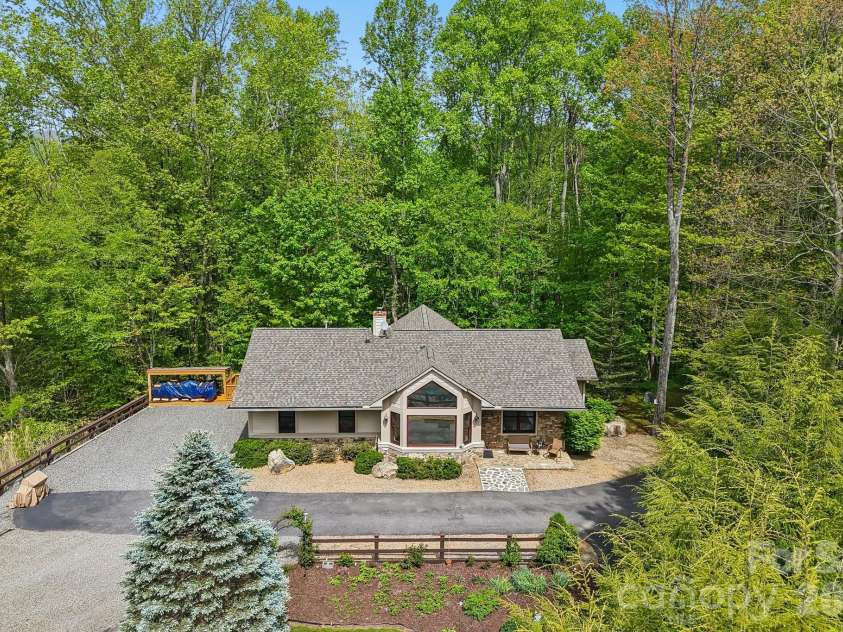 519 Susanna Cove Road, Mars Hill, NC 28754.  MLS# CAR4368251, YatesRealty ID 23179. Private Attractive Setting