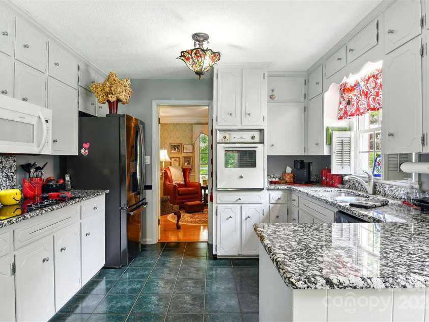 701 4th Avenue, Conover, NC 28613.  MLS# CAR4275463, YatesRealty ID 23179. 