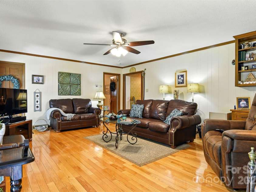 701 4th Avenue, Conover, NC 28613.  MLS# CAR4275463, YatesRealty ID 23179. 