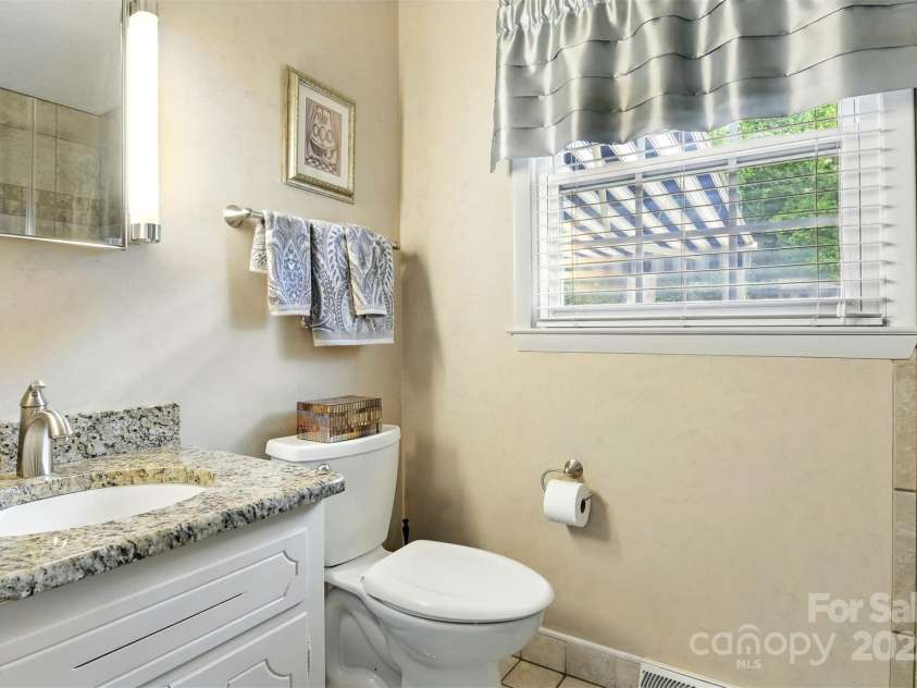 701 4th Avenue, Conover, NC 28613.  MLS# CAR4275463, YatesRealty ID 23179. 