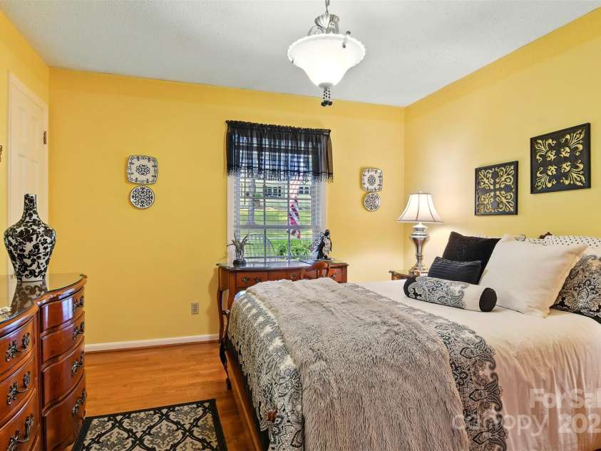 701 4th Avenue, Conover, NC 28613.  MLS# CAR4275463, YatesRealty ID 23179. 