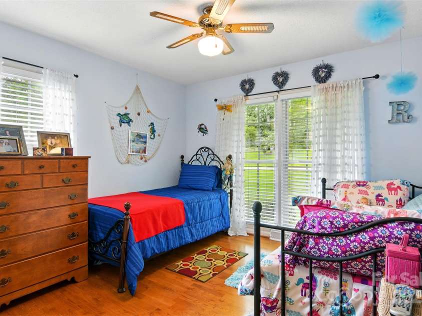 701 4th Avenue, Conover, NC 28613.  MLS# CAR4275463, YatesRealty ID 23179. 