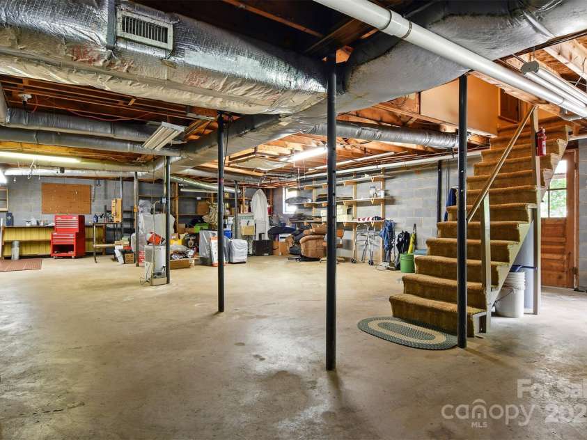 701 4th Avenue, Conover, NC 28613.  MLS# CAR4275463, YatesRealty ID 23179. 