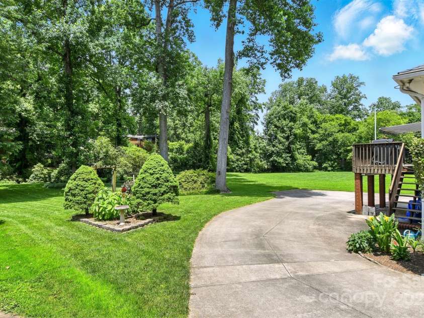 701 4th Avenue, Conover, NC 28613.  MLS# CAR4275463, YatesRealty ID 23179. 