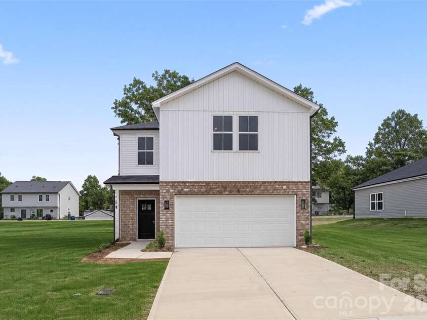 445 Contentment Court, Kannapolis, NC 28083.  MLS# CAR4284839, YatesRealty ID 2318. 