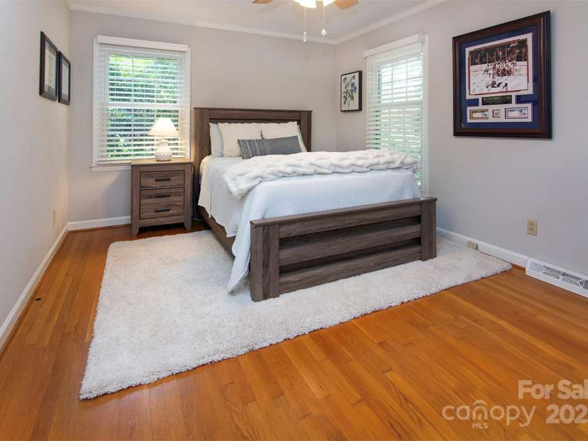 1427 Worcaster Place, Charlotte, NC 28211.  MLS# CAR4252572, YatesRealty ID 23180. Bedroom #3...