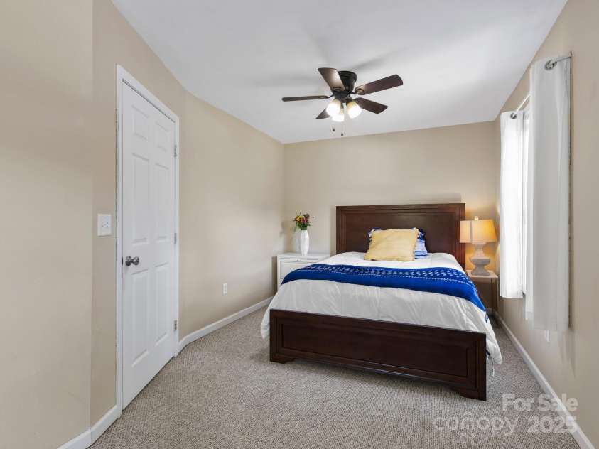 186 Wiggins Road, Candler, NC 28715.  MLS# CAR4274315, YatesRealty ID 23181. 
