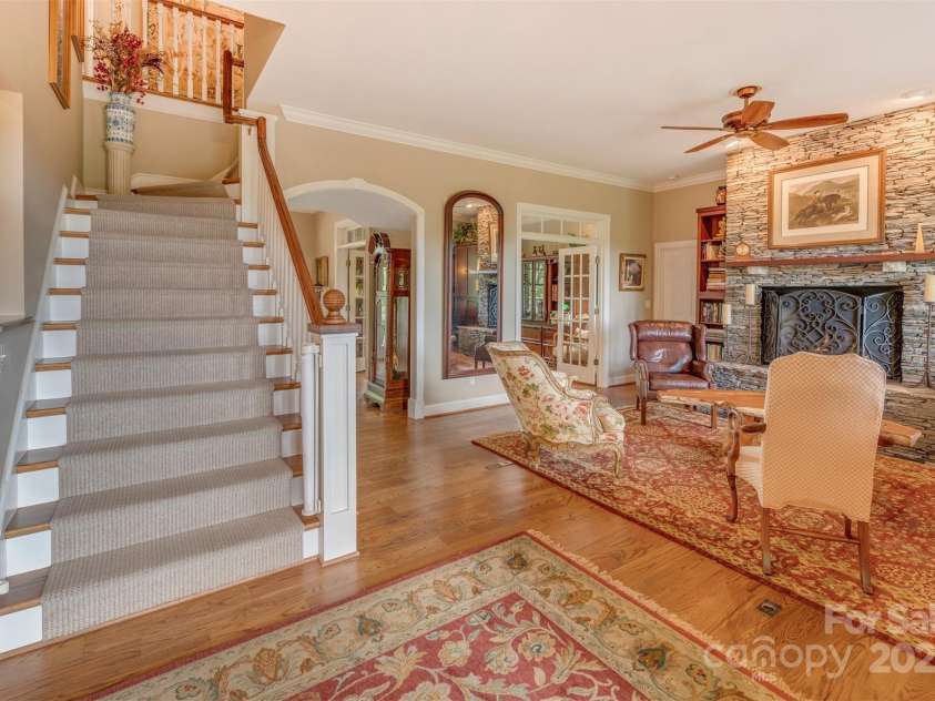 94 Spruce Hill Drive, Hendersonville, NC 28792.  MLS# CAR4271222, YatesRealty ID 23182. 