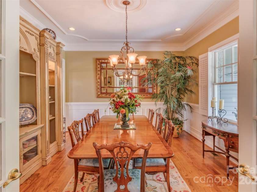 94 Spruce Hill Drive, Hendersonville, NC 28792.  MLS# CAR4271222, YatesRealty ID 23182. 