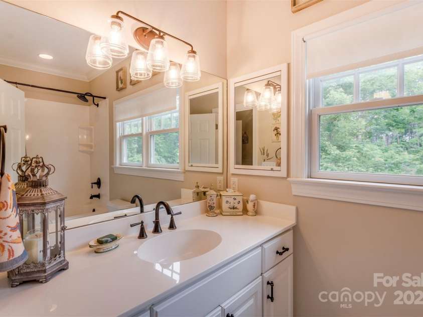 94 Spruce Hill Drive, Hendersonville, NC 28792.  MLS# CAR4271222, YatesRealty ID 23182. 