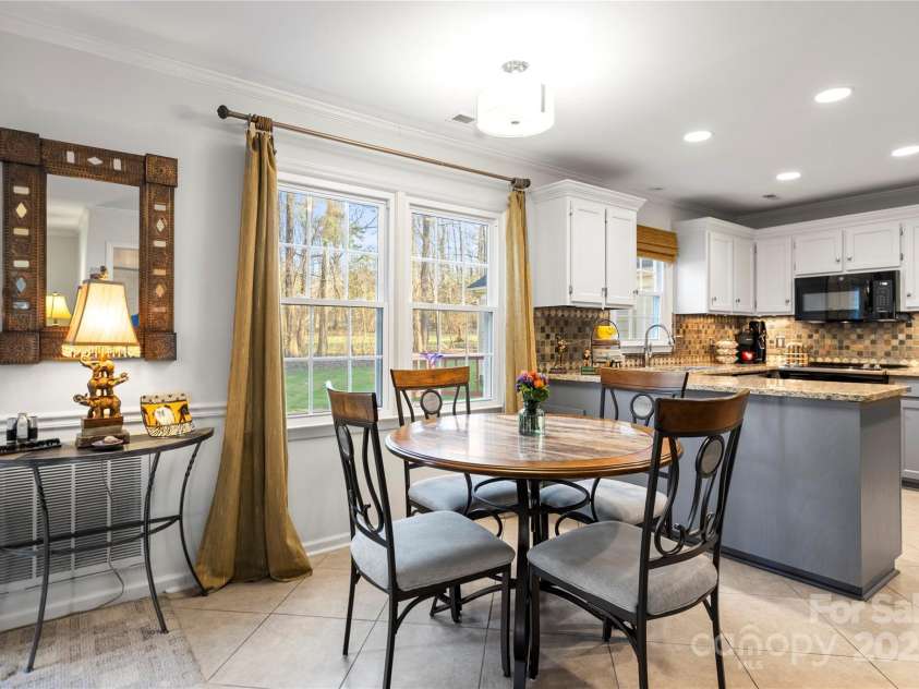 1919 Windlock Drive, Charlotte, NC 28270.  MLS# CAR4227524, YatesRealty ID 23185. 