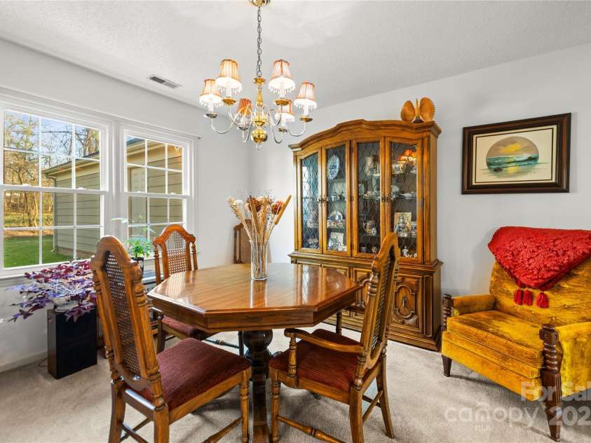 1919 Windlock Drive, Charlotte, NC 28270.  MLS# CAR4227524, YatesRealty ID 23185. 