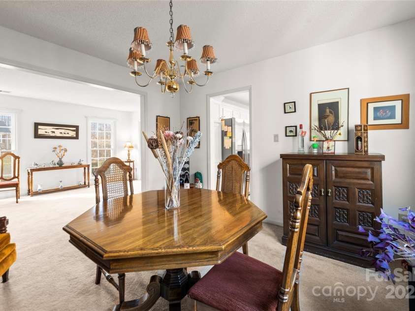 1919 Windlock Drive, Charlotte, NC 28270.  MLS# CAR4227524, YatesRealty ID 23185. 