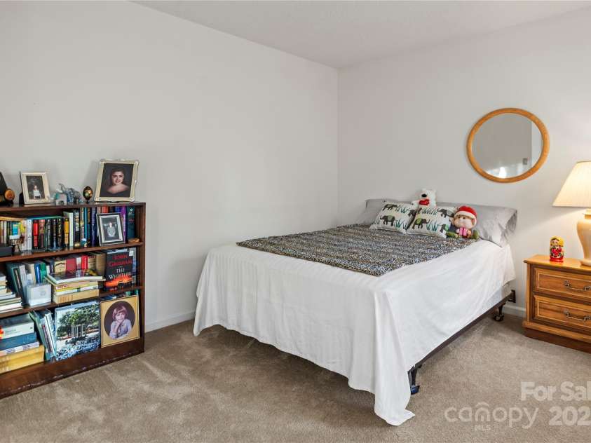 1919 Windlock Drive, Charlotte, NC 28270.  MLS# CAR4227524, YatesRealty ID 23185. 