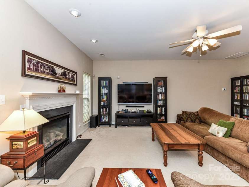 3533 Weddington Ridge Lane, Matthews, NC 28105.  MLS# CAR4270782, YatesRealty ID 23186. 